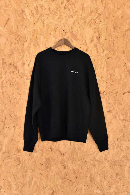 Black sweatshirt